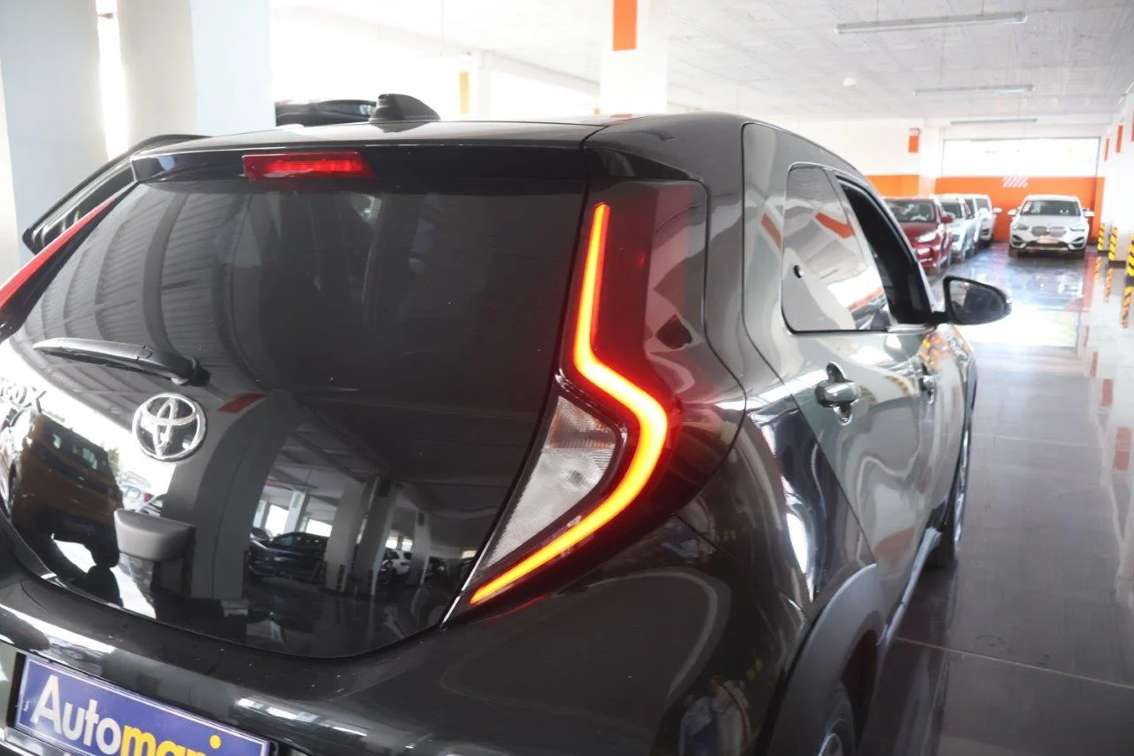 Toyota Aygo (X) - View model 10