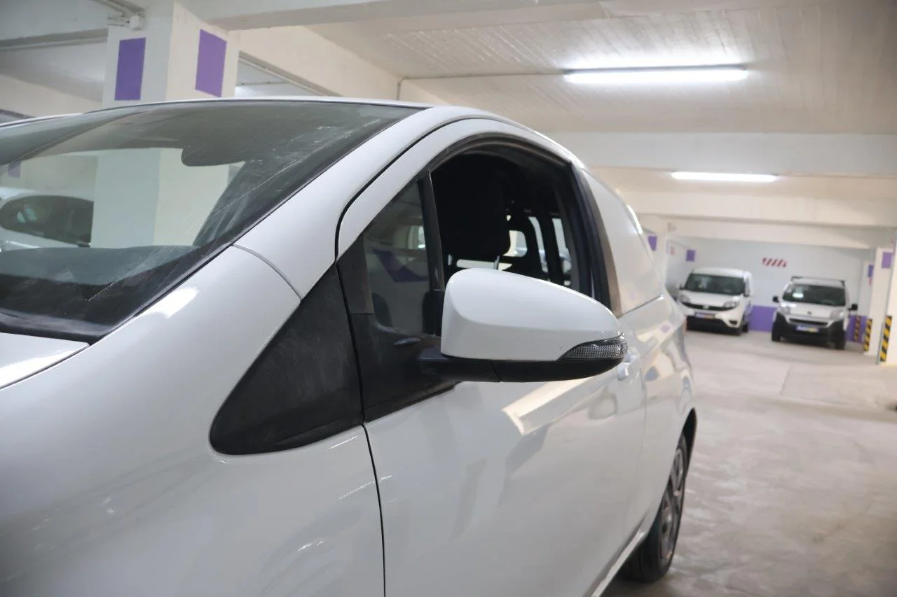 Toyota Yaris - View model 14