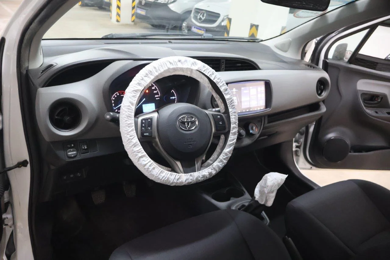 Toyota Yaris - View model 20
