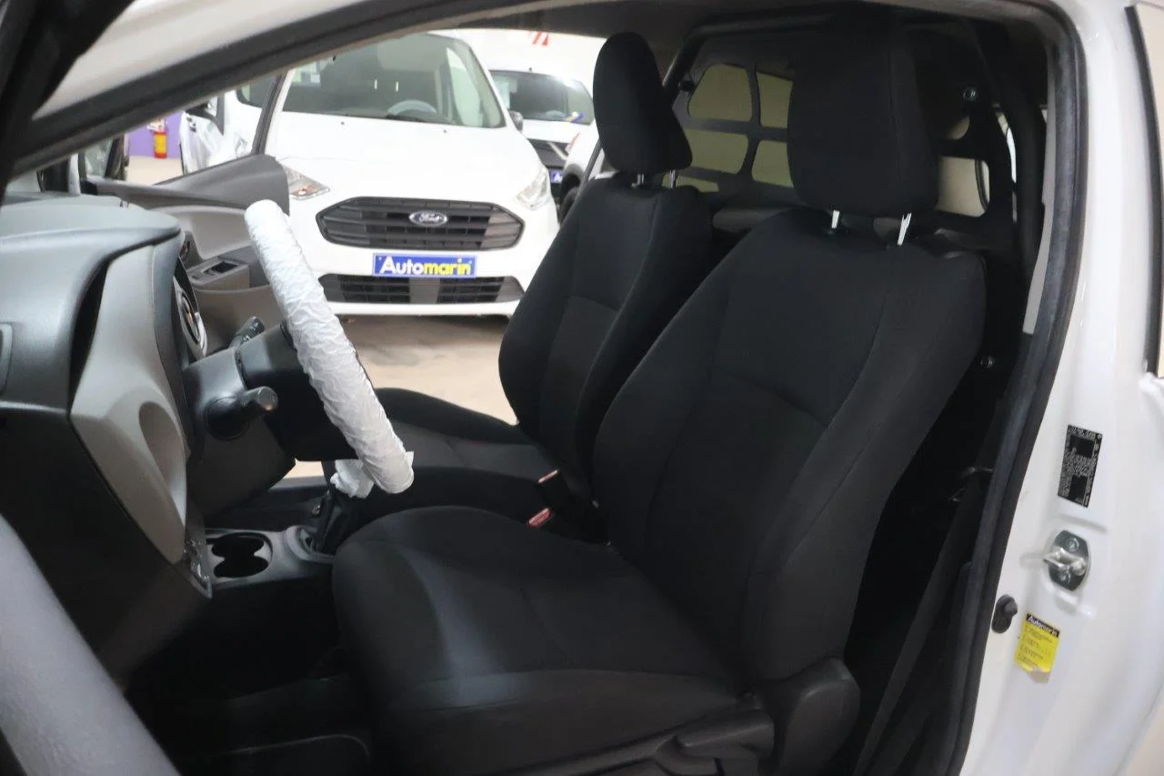 Toyota Yaris - View model 27