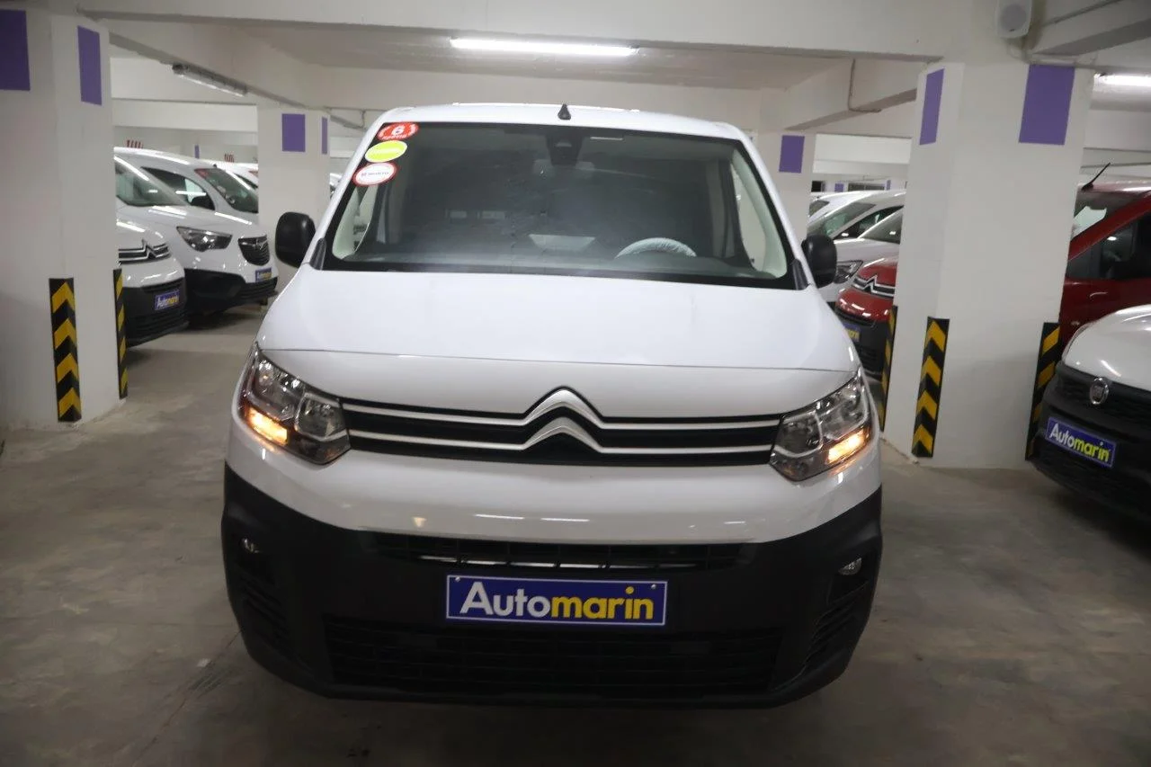 View 3 - Citroen Berlingo - 2023