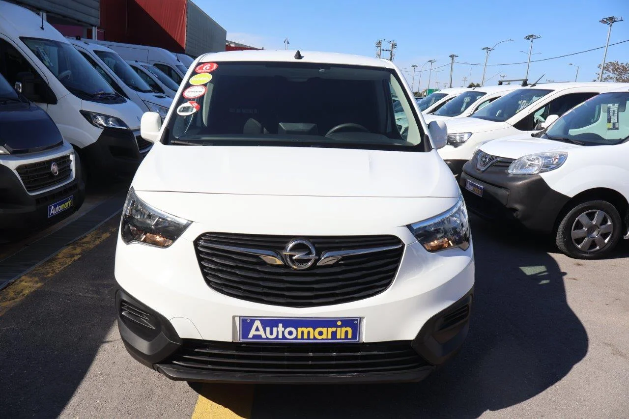 View 3 - Opel Combo - 2021