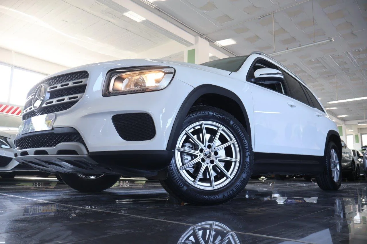 View 2 - Mercedes-Benz GLB 200 - 2020
