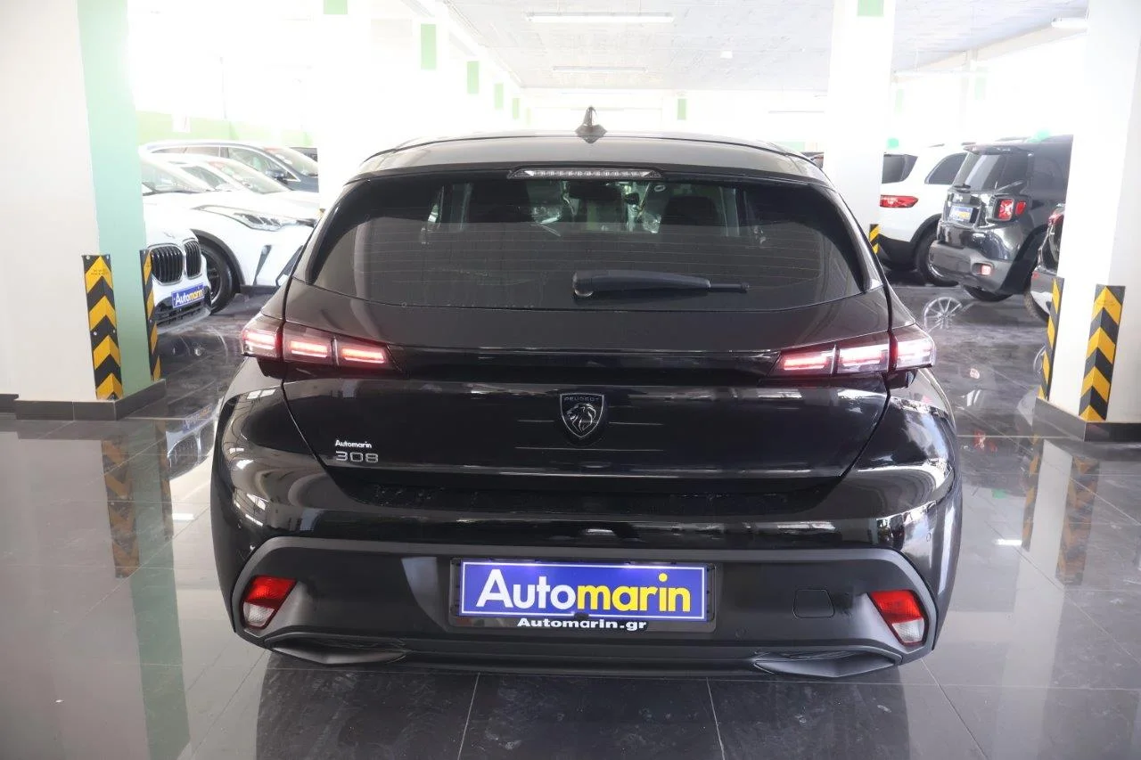 Peugeot 308 - View model 5