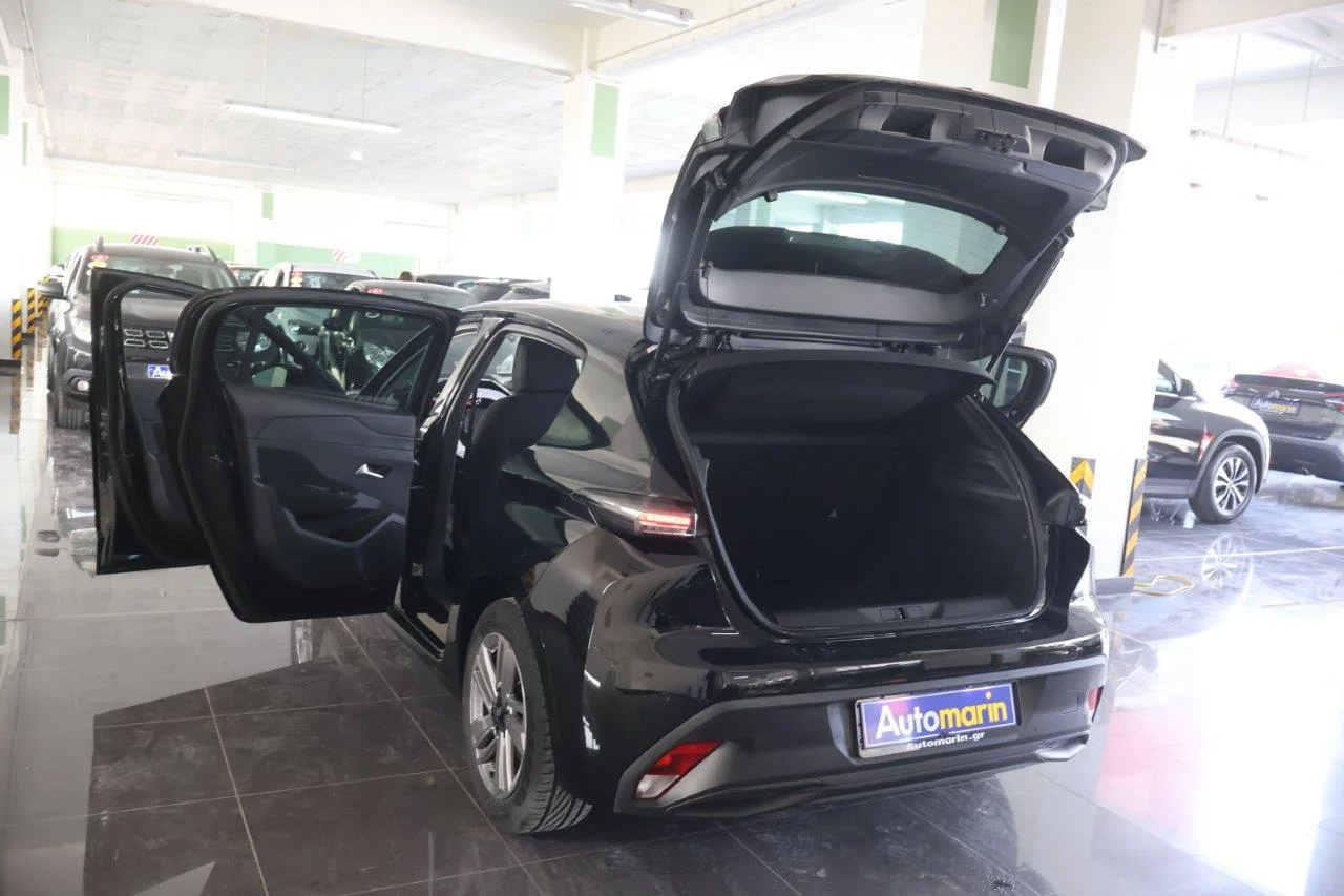 Peugeot 308 - View model 9
