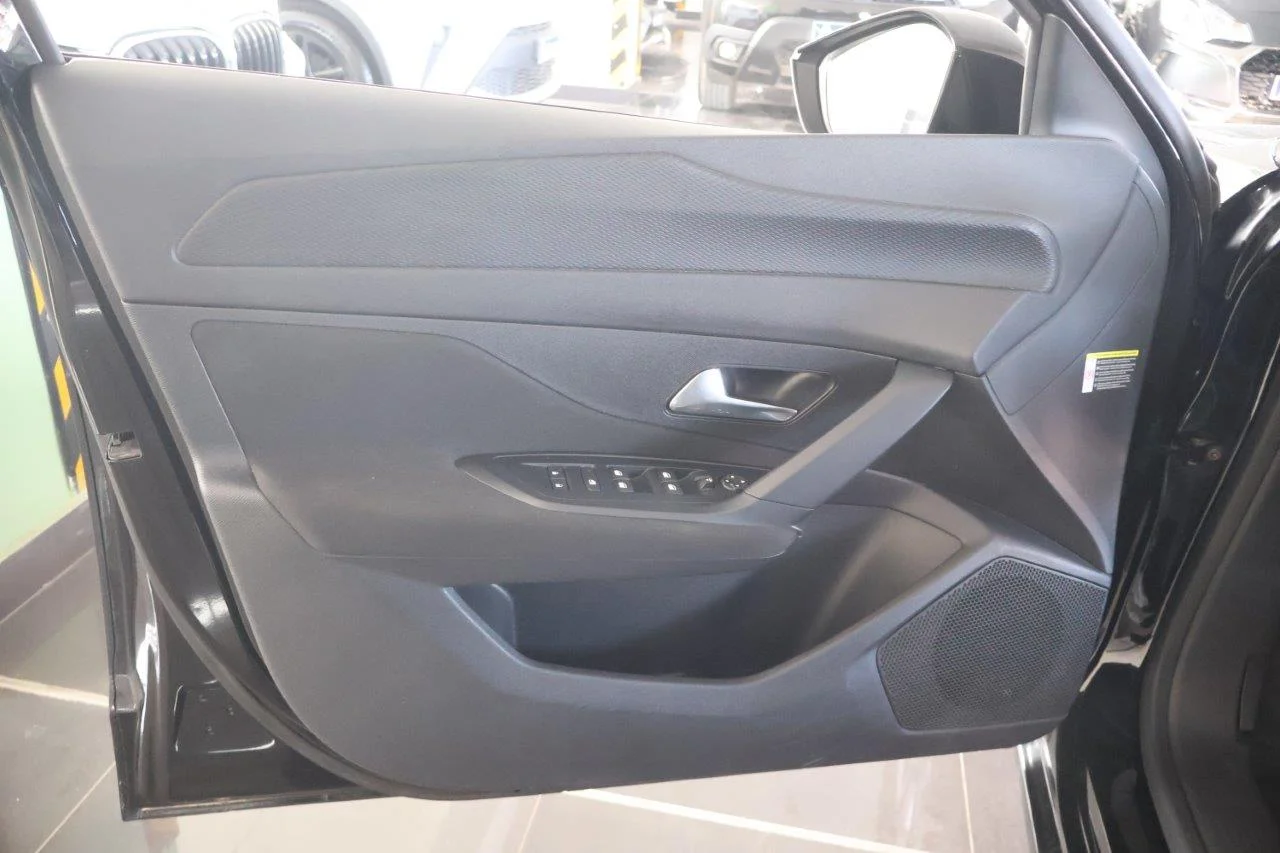 Peugeot 308 - View model 24