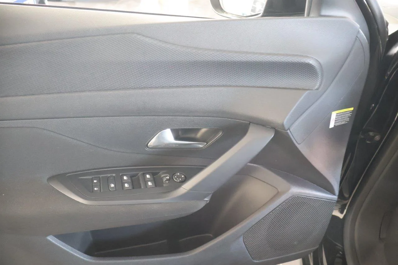 Peugeot 308 - View model 25