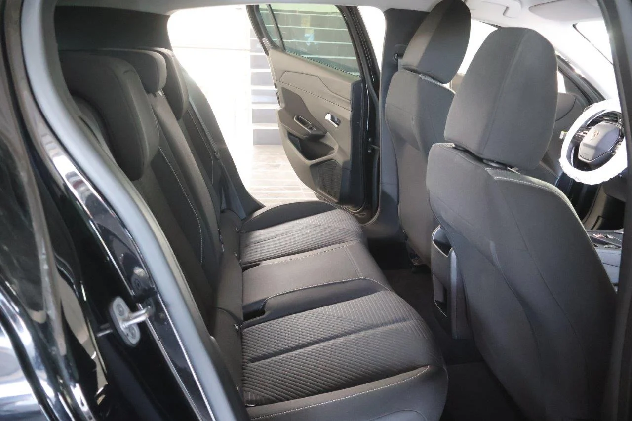 Peugeot 308 - View model 30