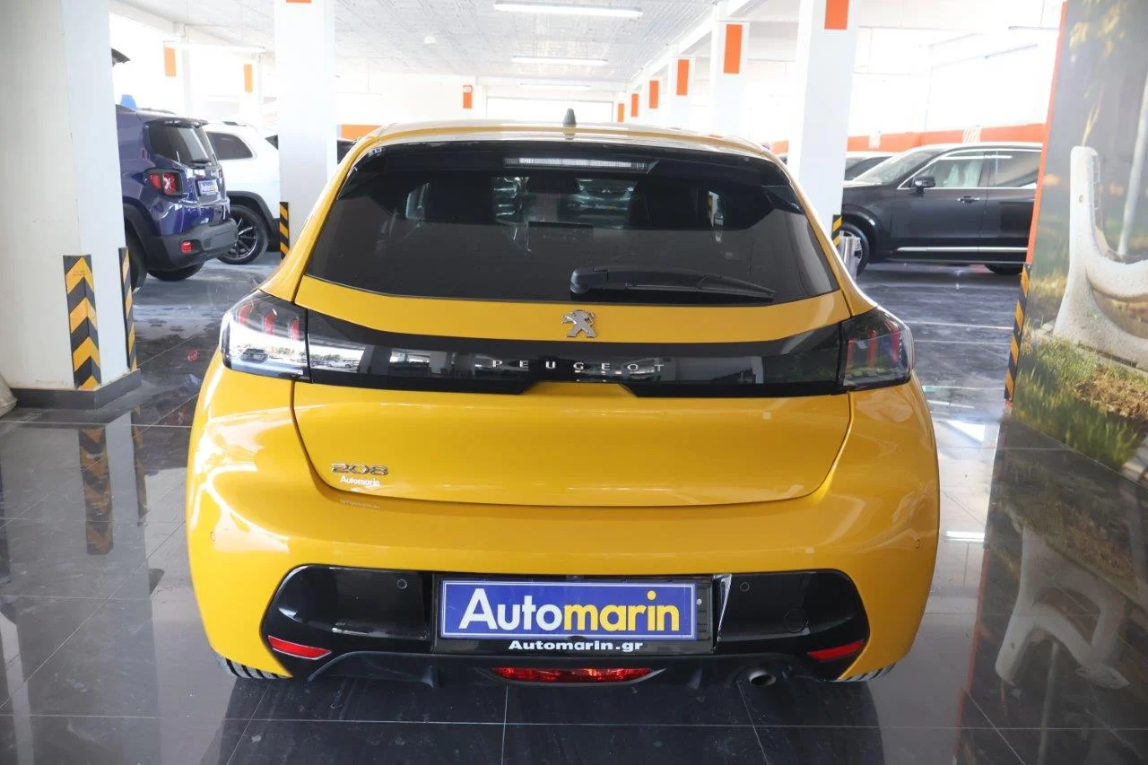 Peugeot 208 - View model 5