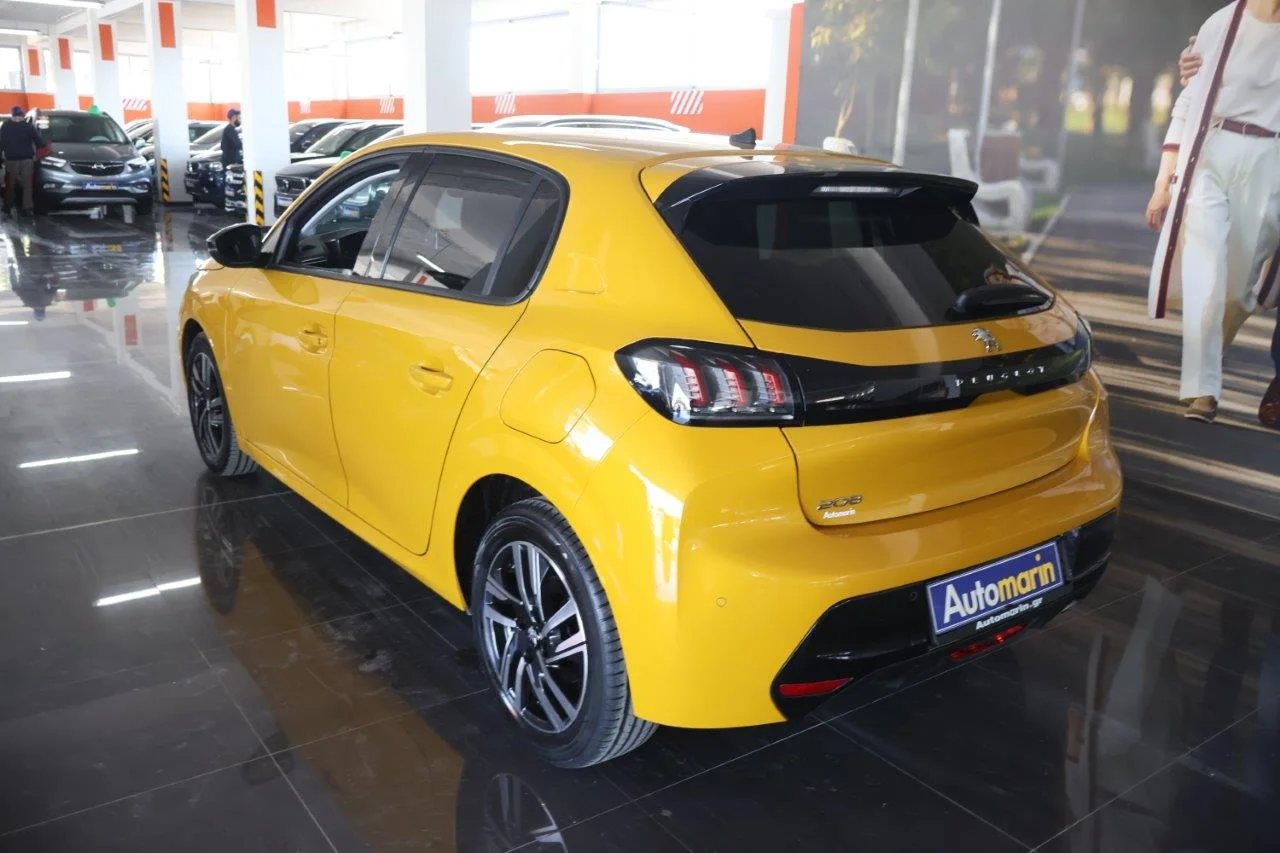 Peugeot 208 - View model 6