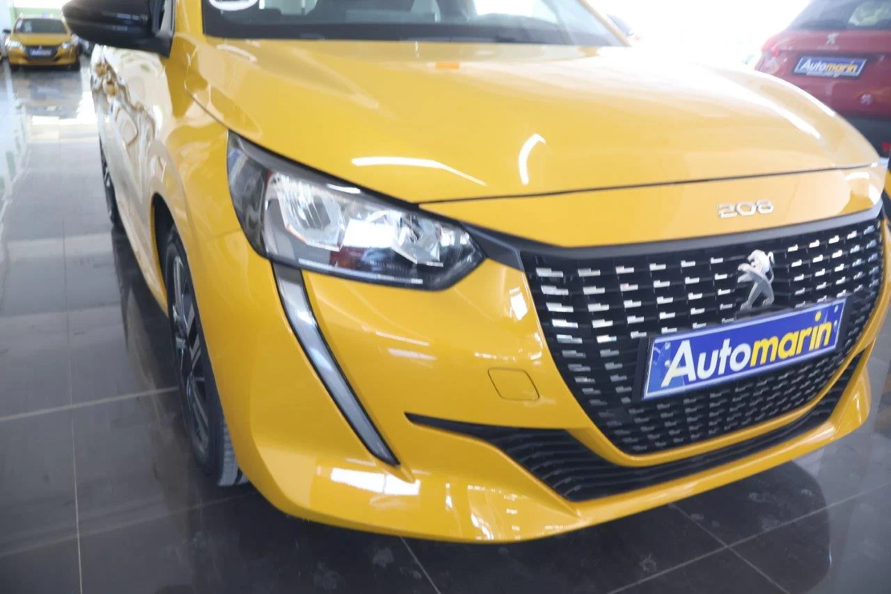 Peugeot 208 - View model 17