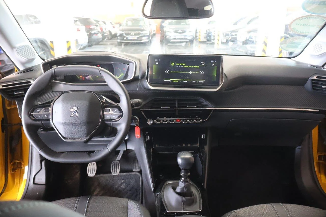 Peugeot 208 - View model 21