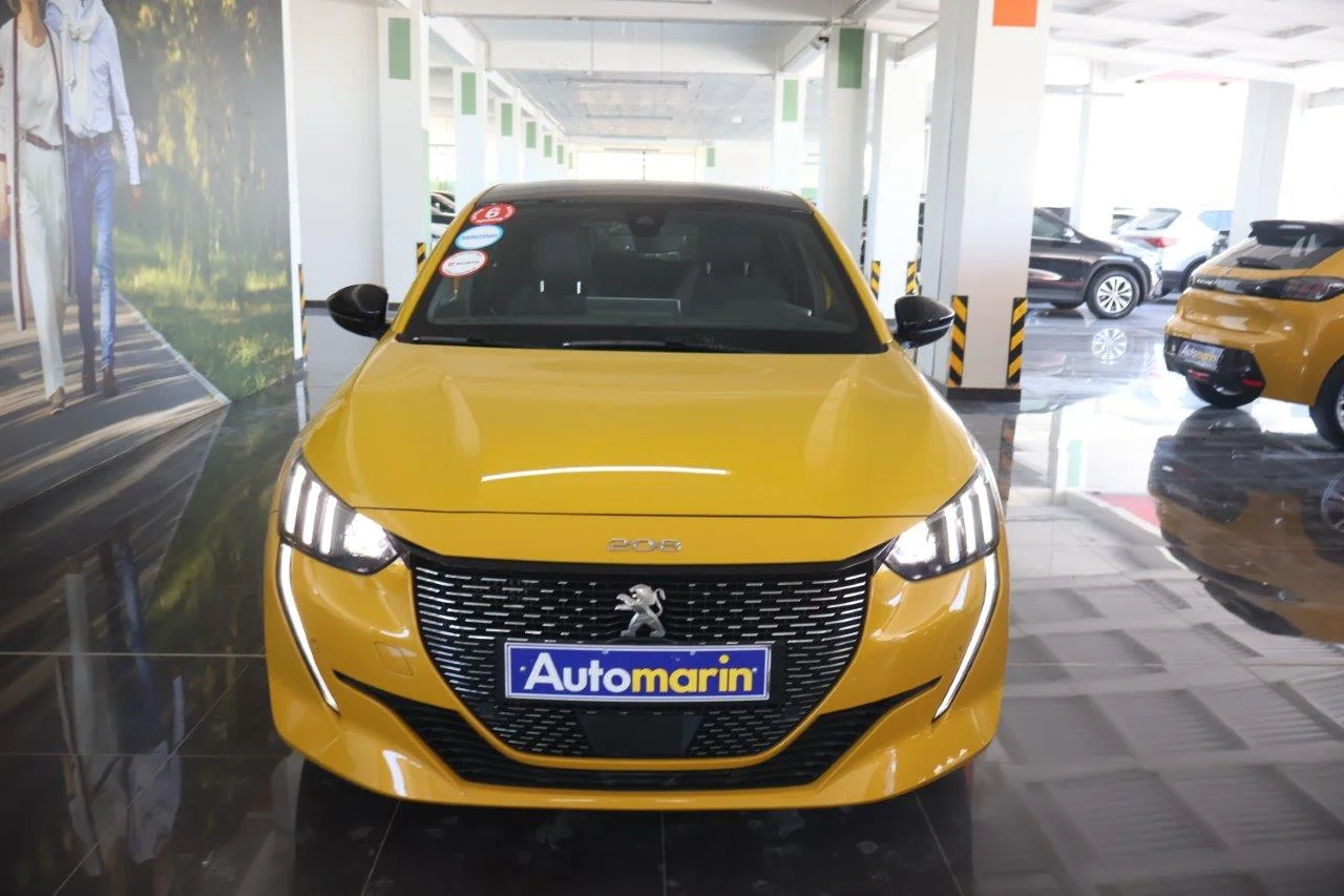 View 3 - Peugeot 208 - 2020