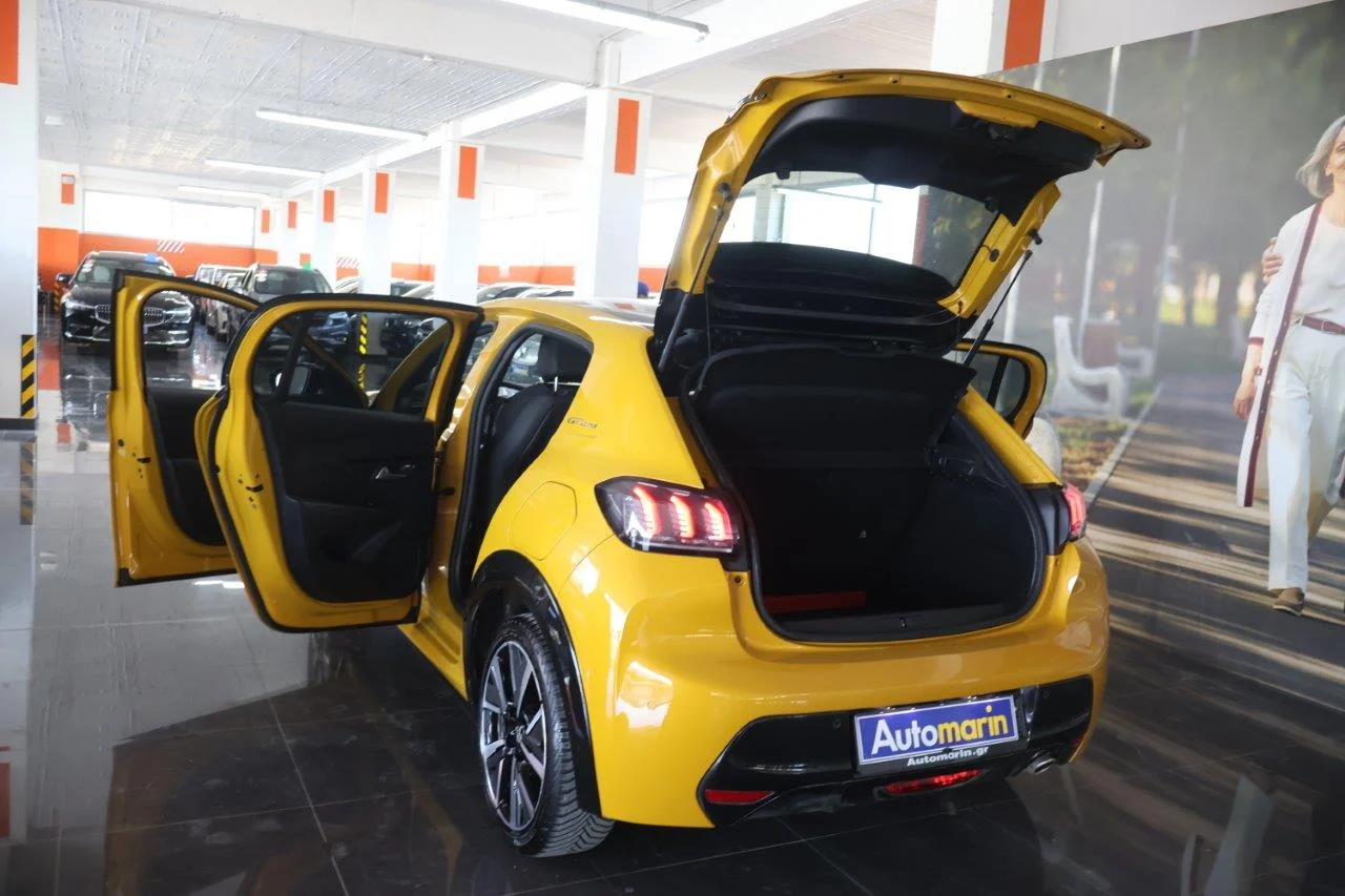 Peugeot 208 - View model 9