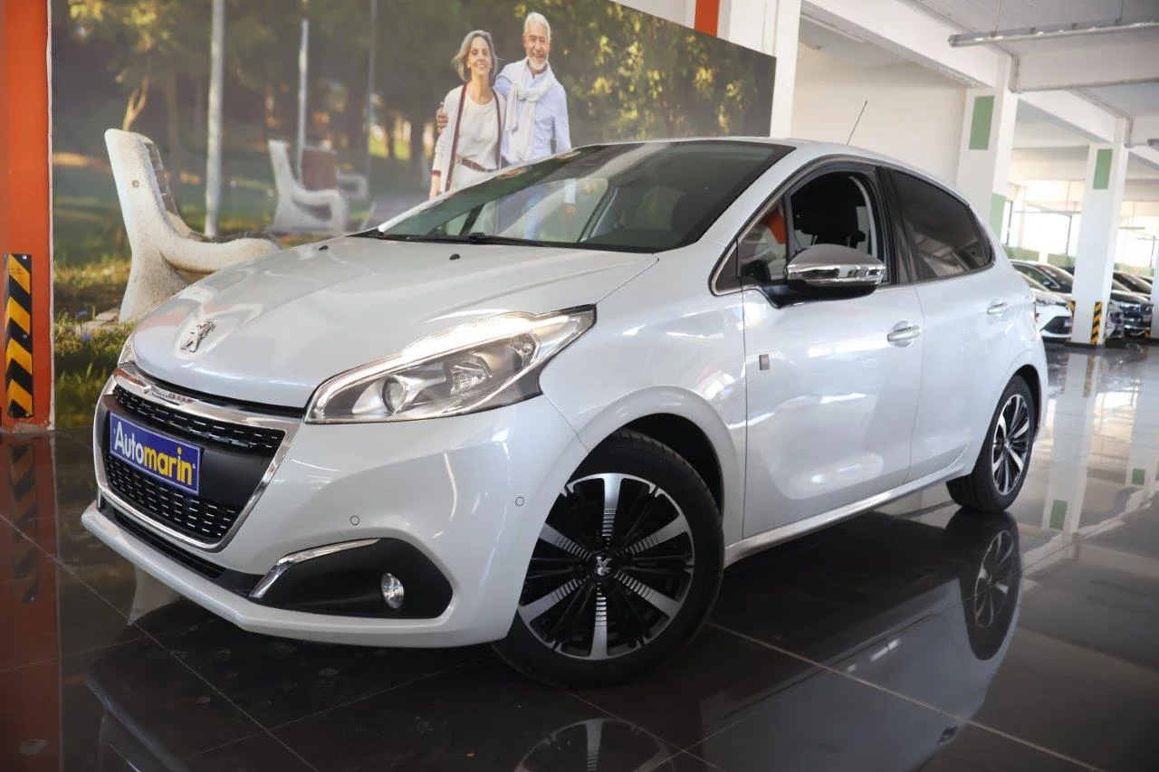 View 1 - Peugeot 208 - 2018