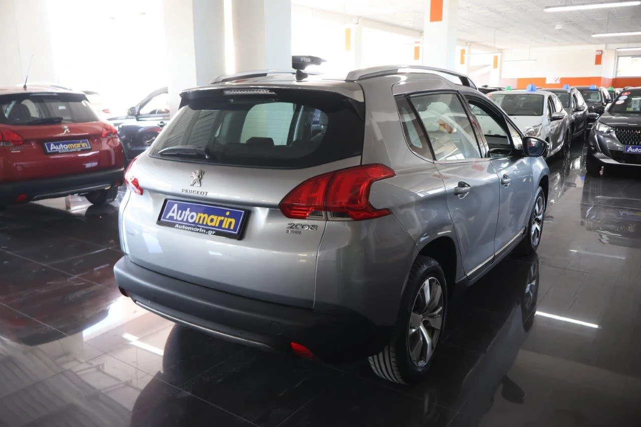 View 5 - Peugeot 2008 - 2015