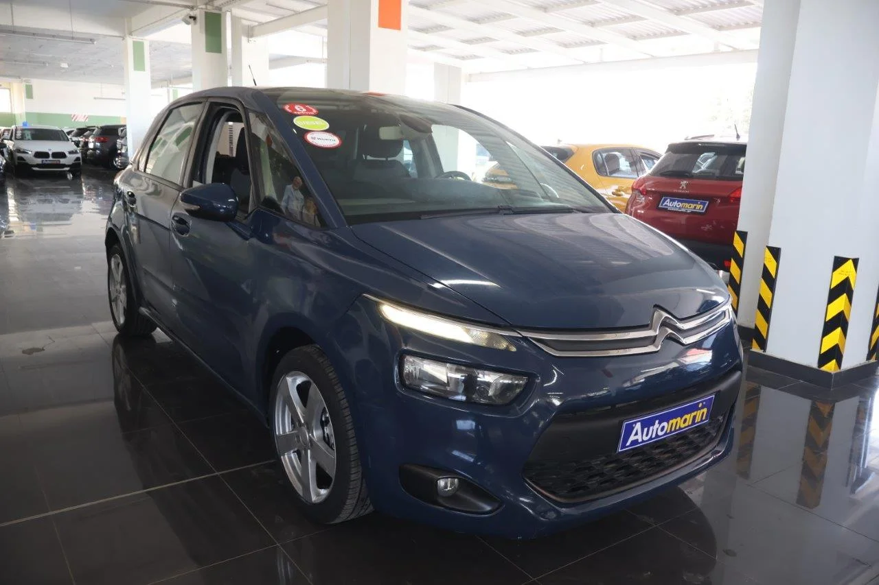 View 4 - Citroen C4 Picasso - 2015