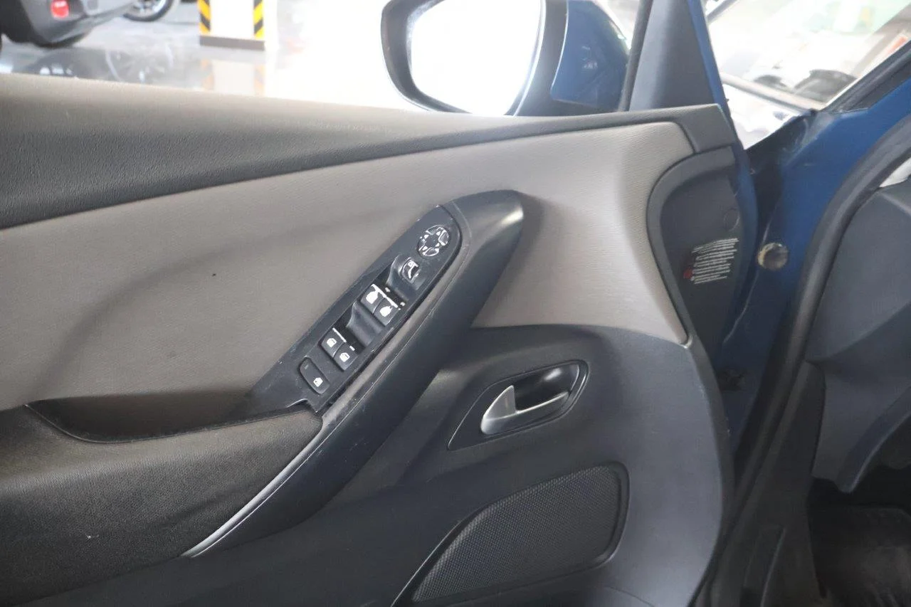 Citroen C4 Picasso - View model 32