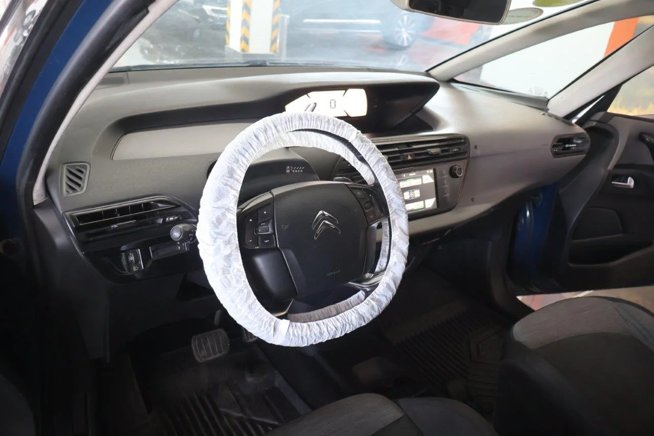 Citroen C4 Picasso - View model 35