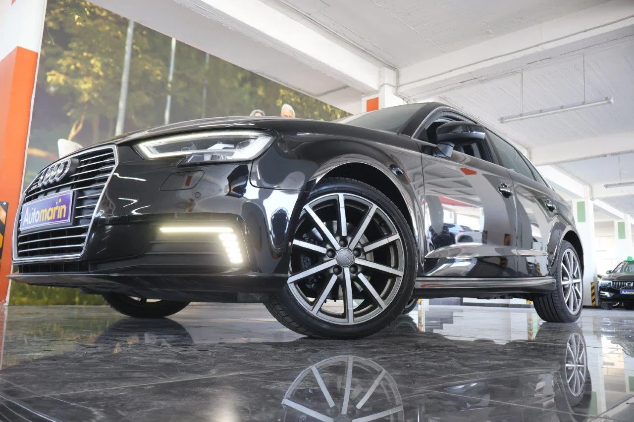 View 2 - Audi A3 - 2020