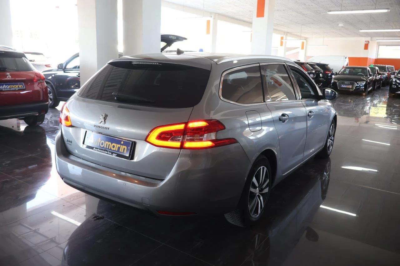 View 5 - Peugeot 308 - 2018
