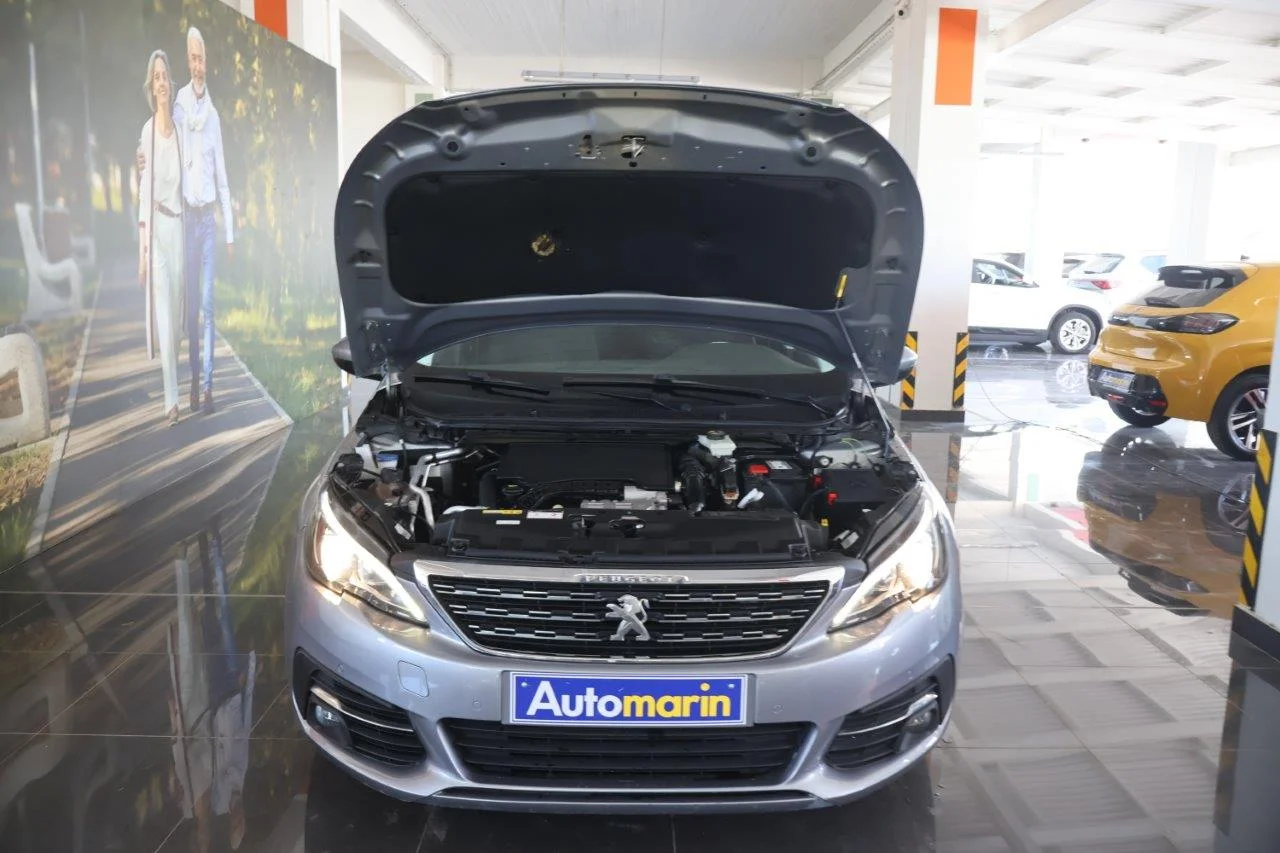 Peugeot 308 - View model 17