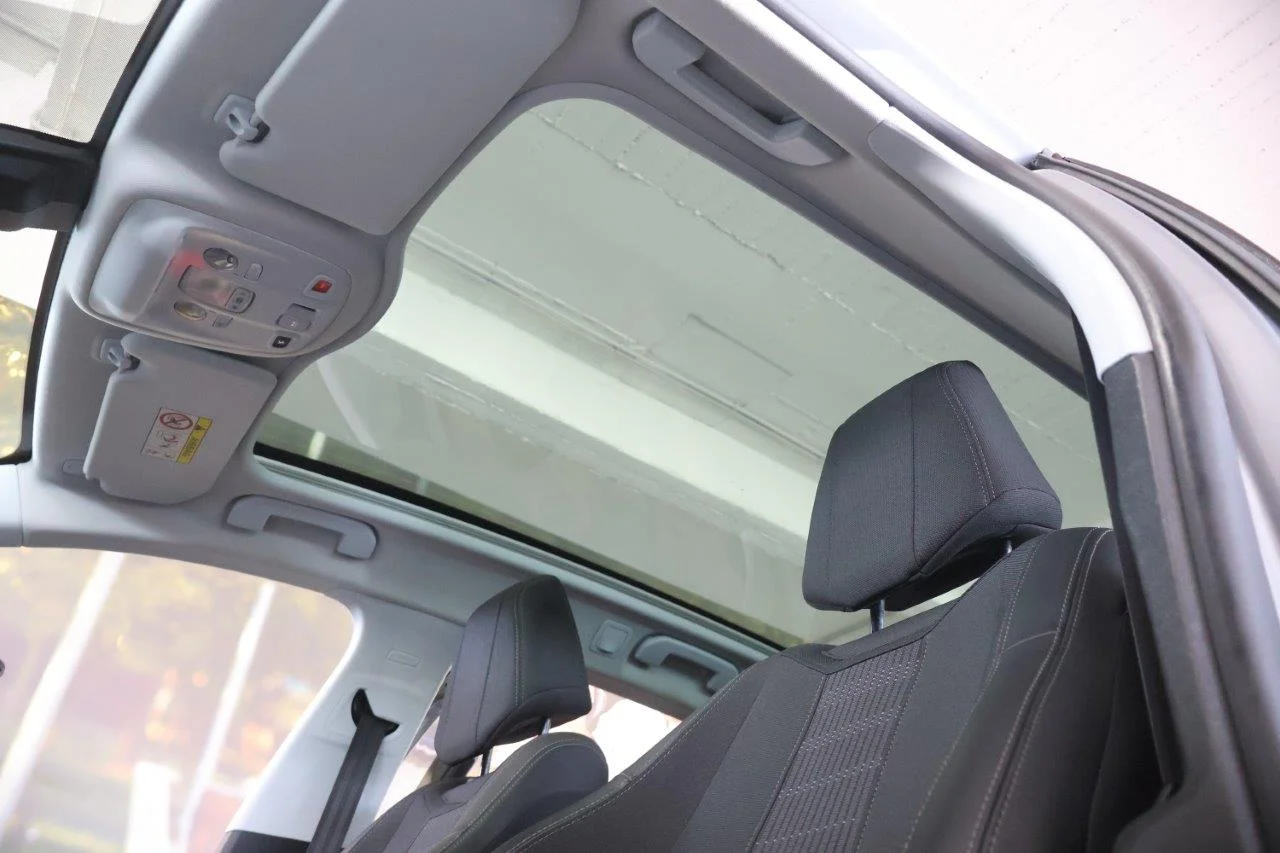Peugeot 308 - View model 30