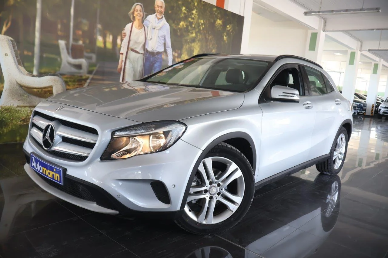 View 1 - Mercedes-Benz GLA 200 - 2014