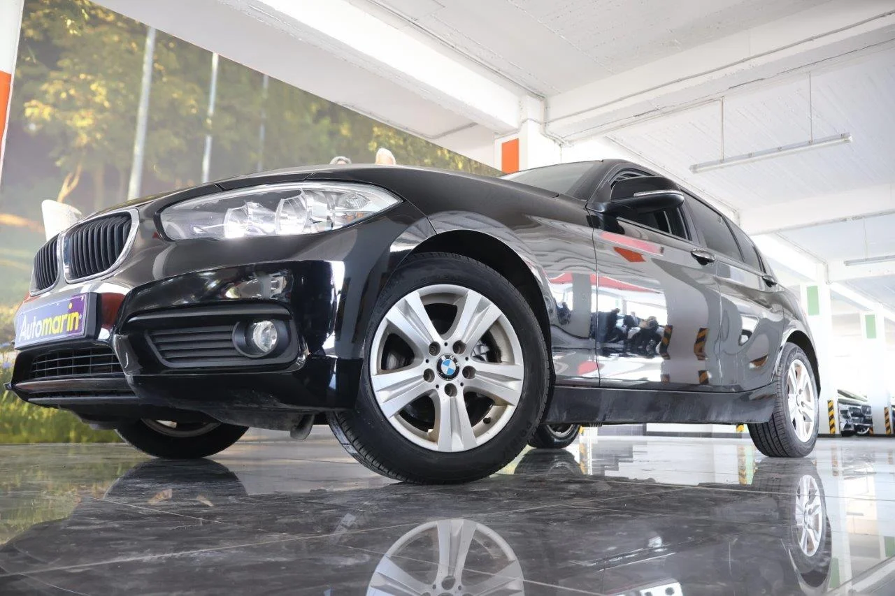 View 2 - Bmw 118 - 2017
