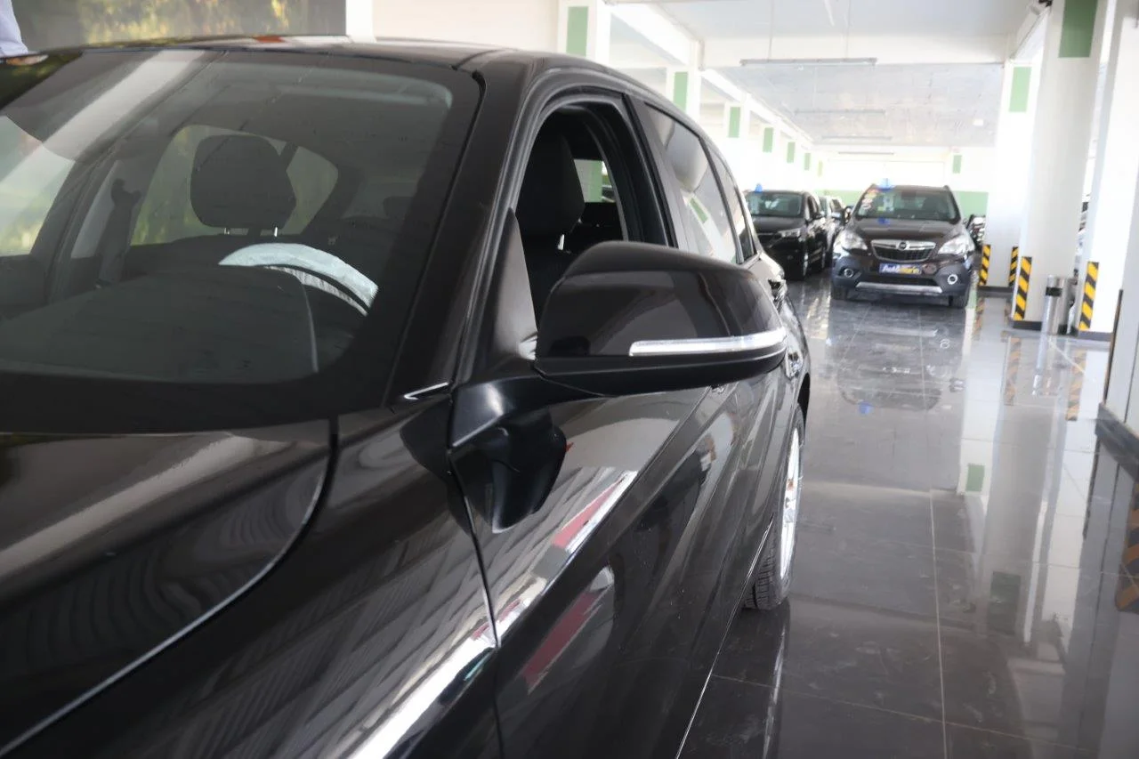 Bmw 118 - View model 15