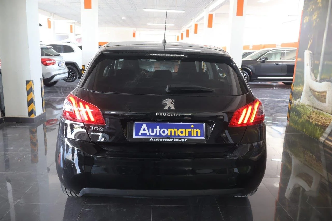 Peugeot 308 - View model 5