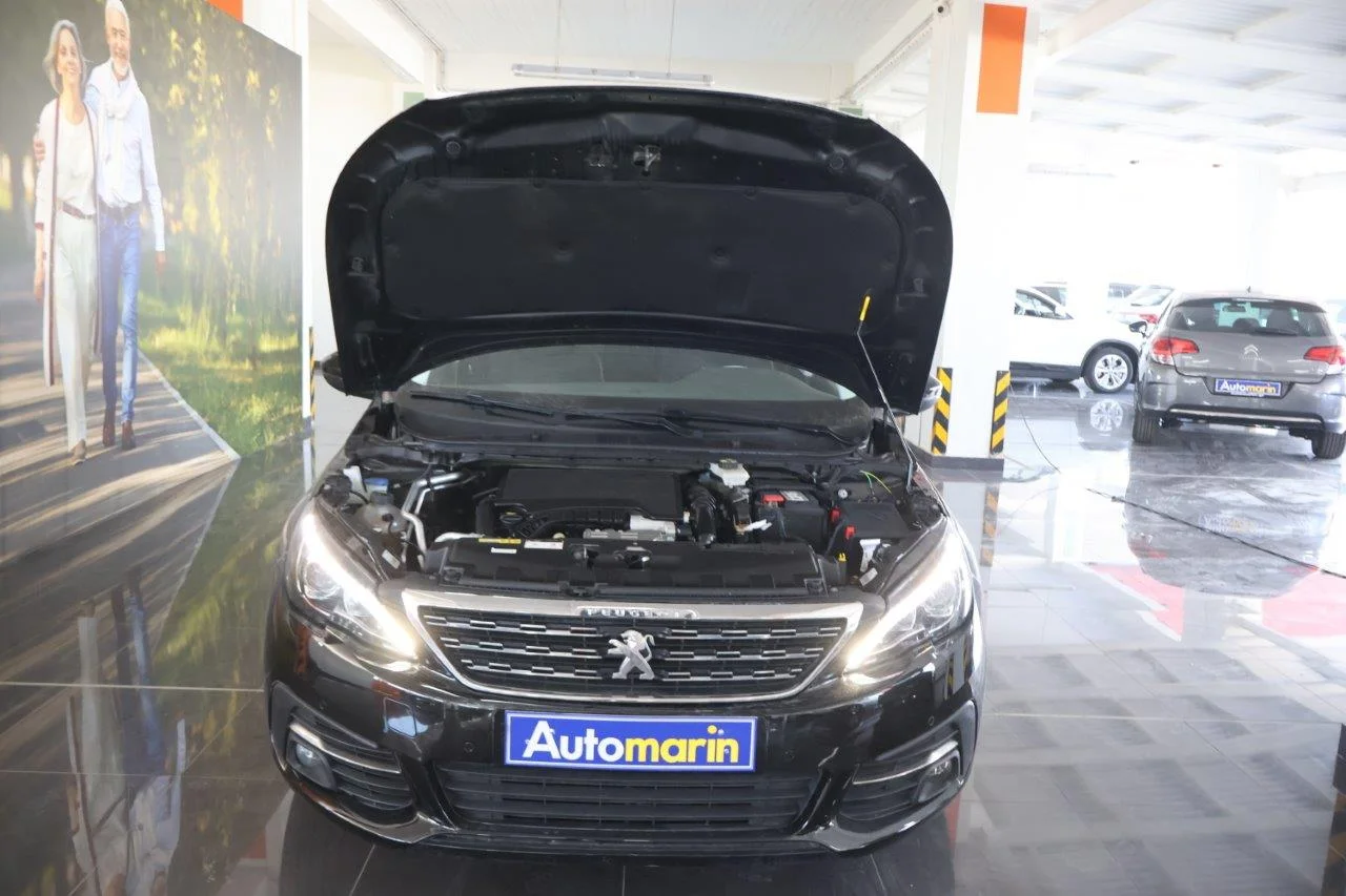 Peugeot 308 - View model 18