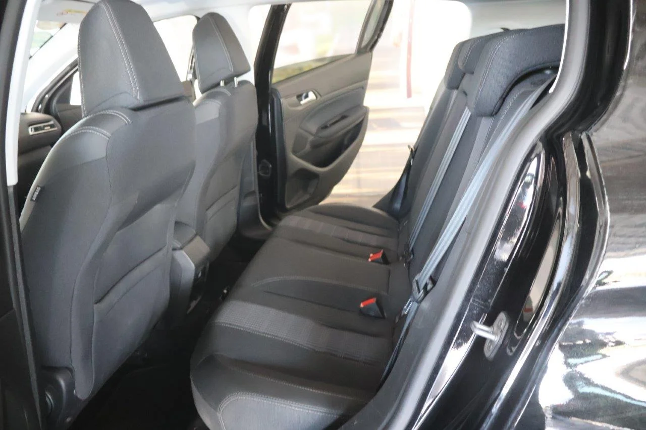 Peugeot 308 - View model 24