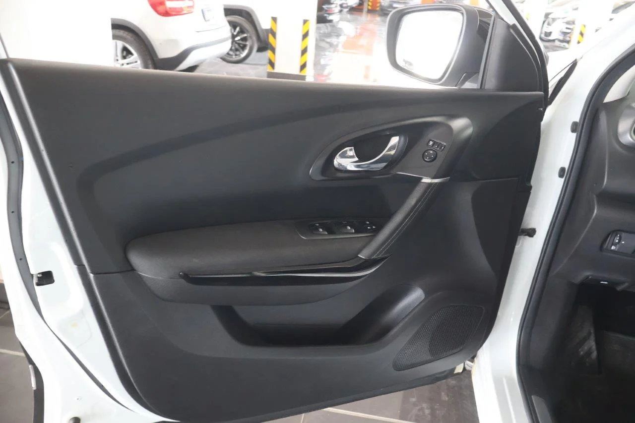 Renault Kadjar - View model 32