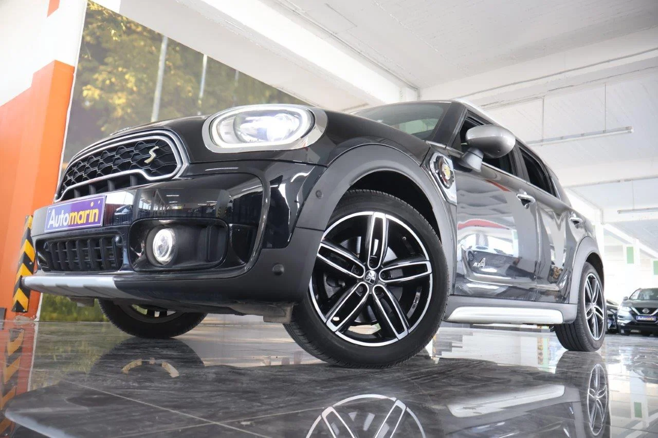 View 2 - Mini Countryman - 2020