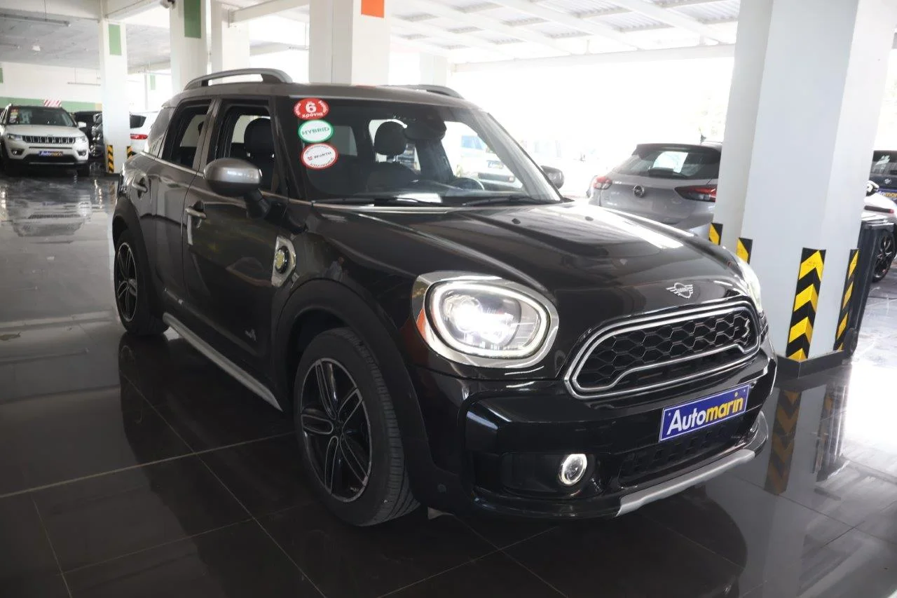 View 4 - Mini Countryman - 2020