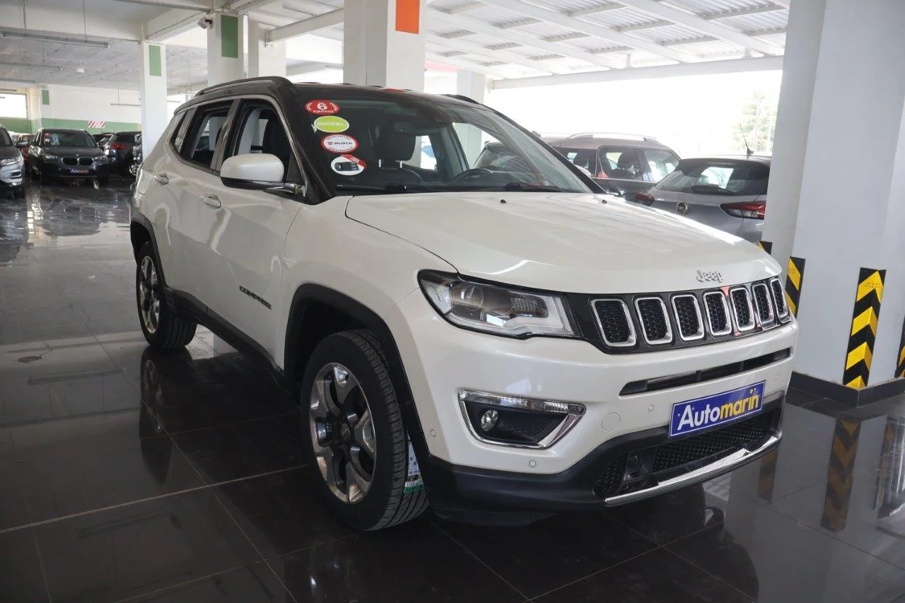 View 4 - Jeep Compass - 2019