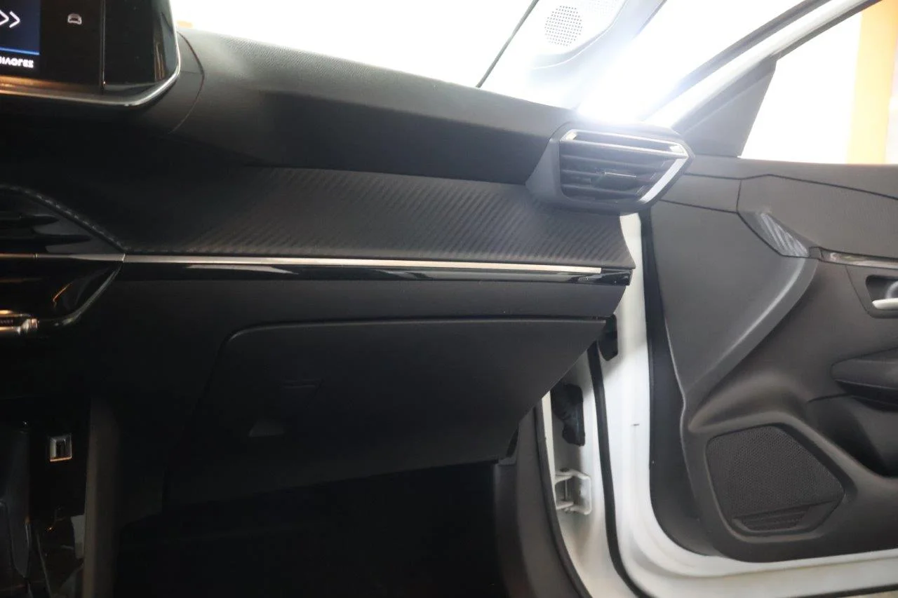 Peugeot 208 - View model 30
