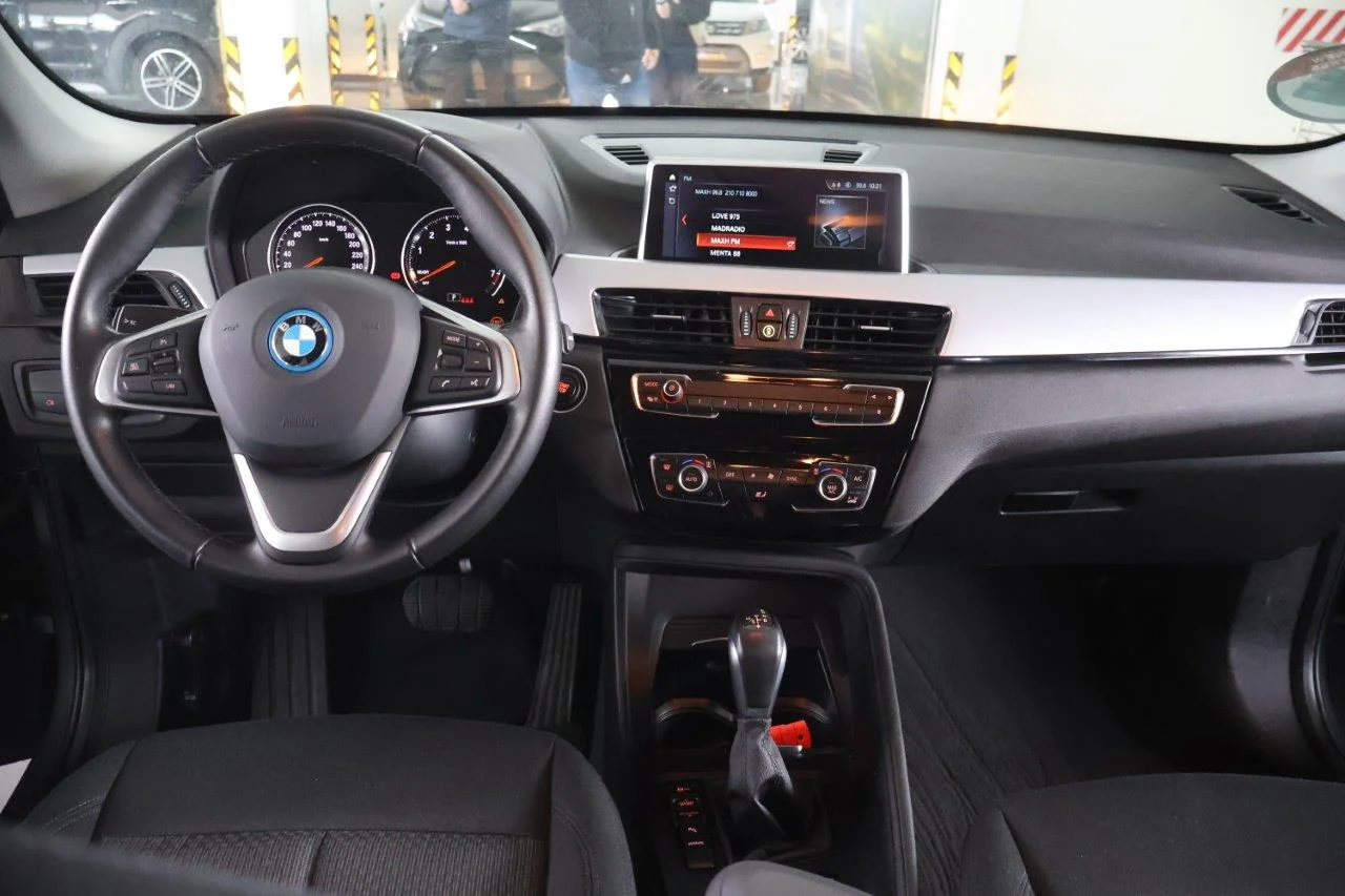 Bmw X1 - View model 24