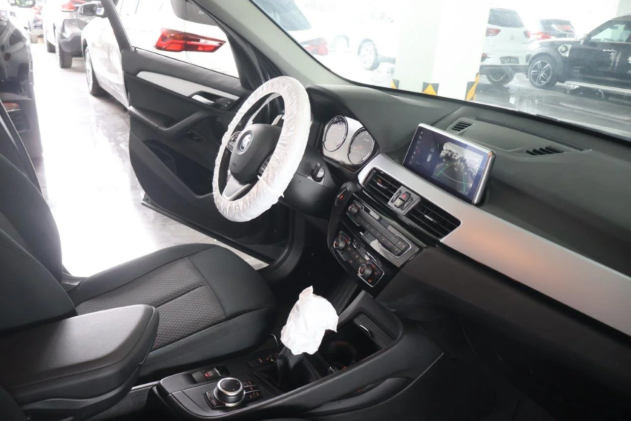 Bmw X1 - View model 25
