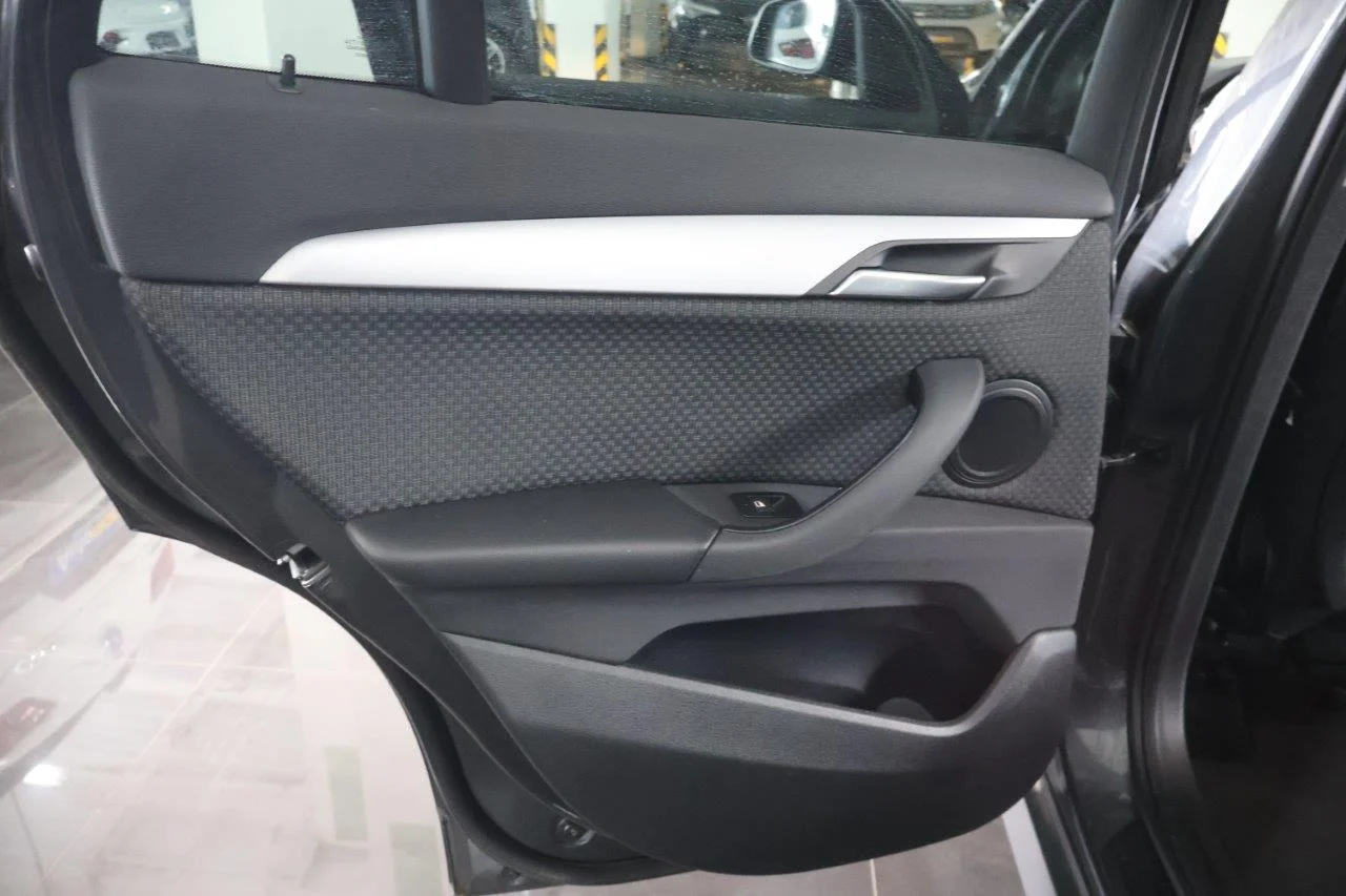 Bmw X1 - View model 40