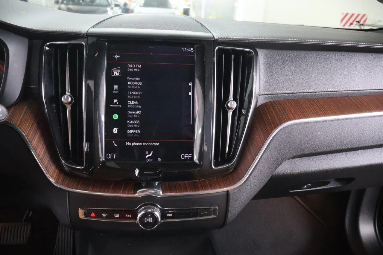 Volvo XC 60 - View model 34