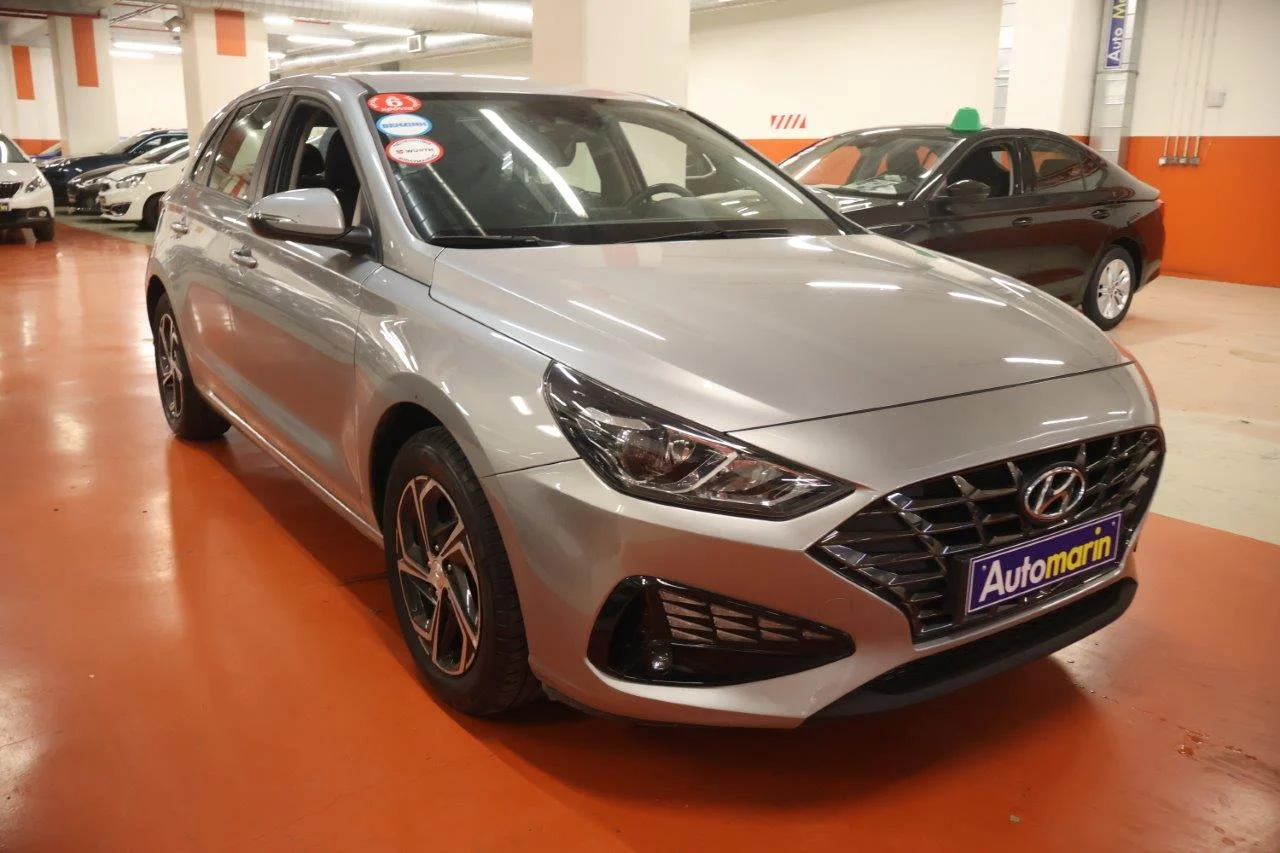 View 4 - Hyundai i 30 - 2022
