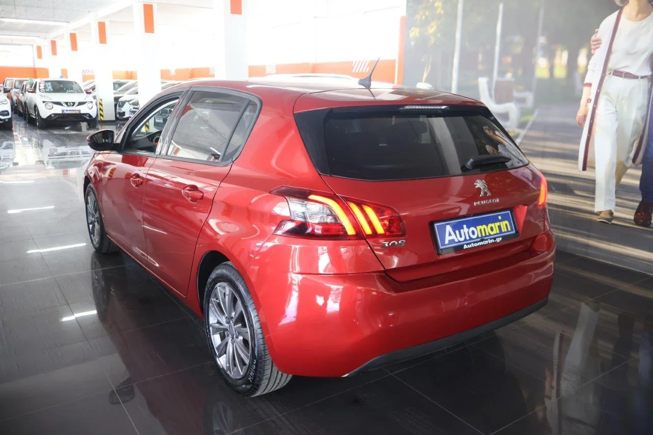 Peugeot 308 - View model 6