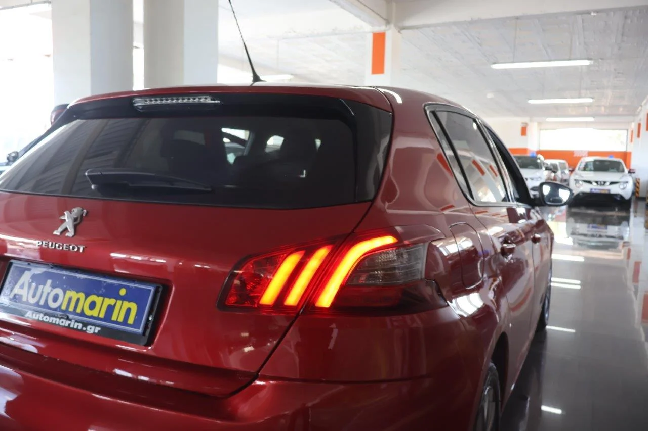 Peugeot 308 - View model 11