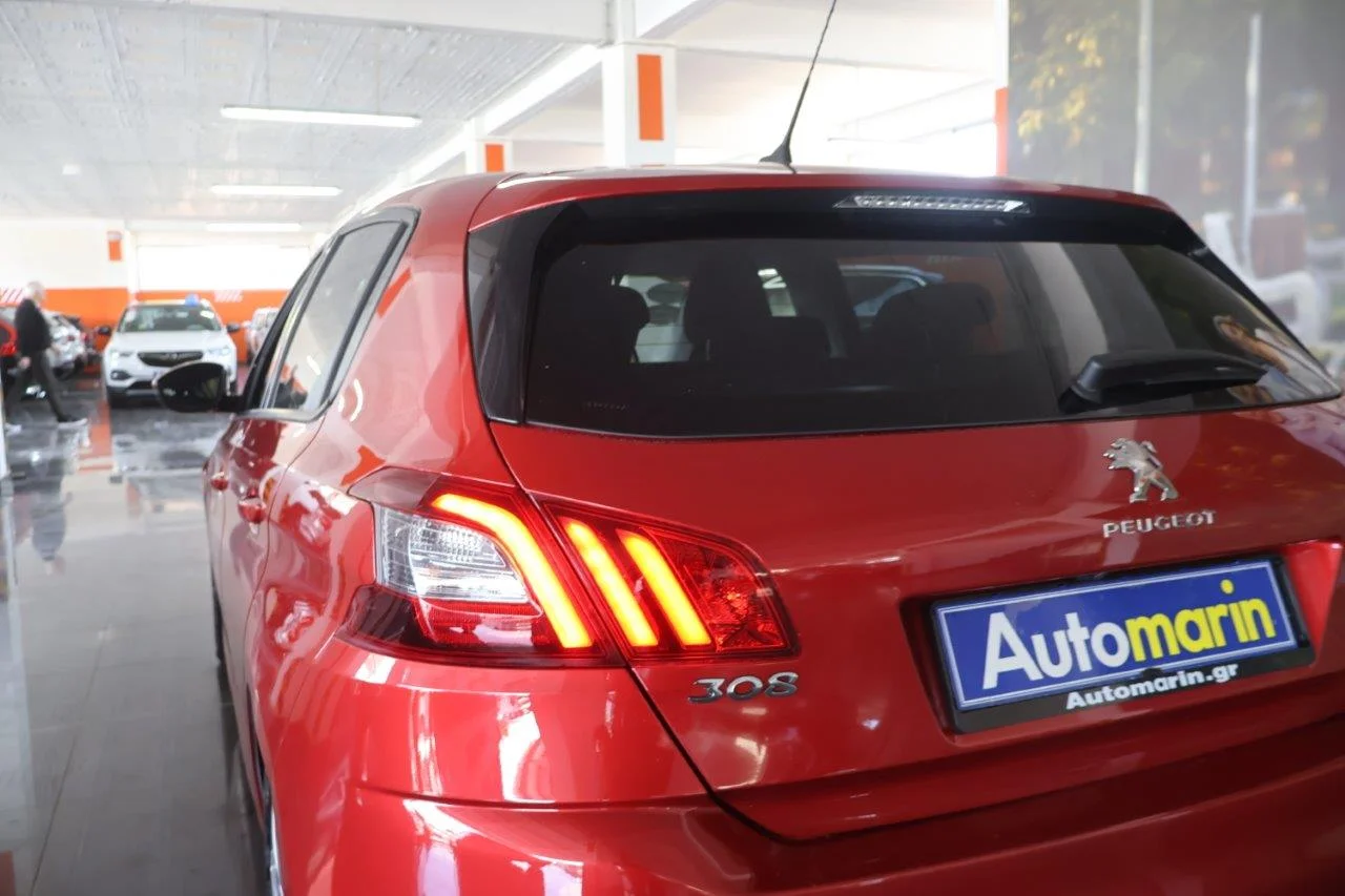 Peugeot 308 - View model 12