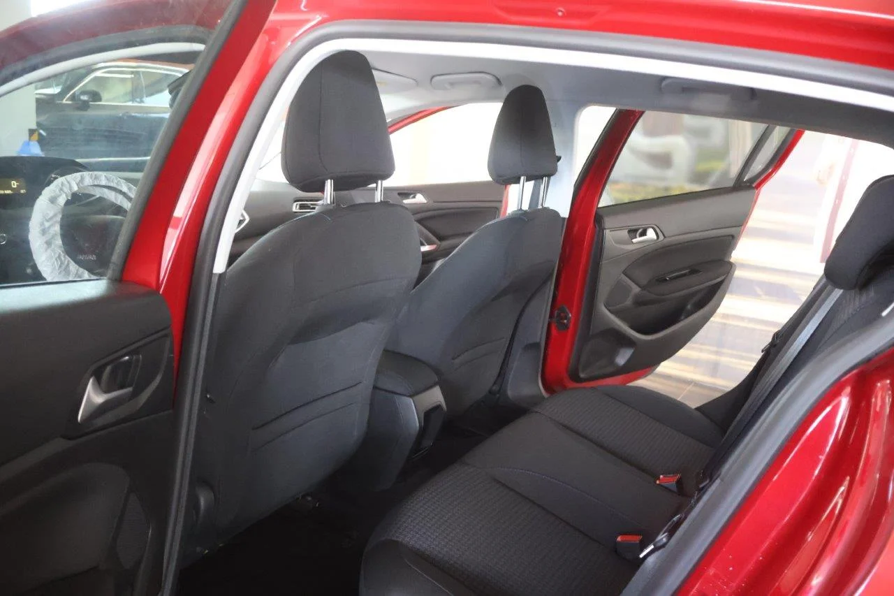Peugeot 308 - View model 23