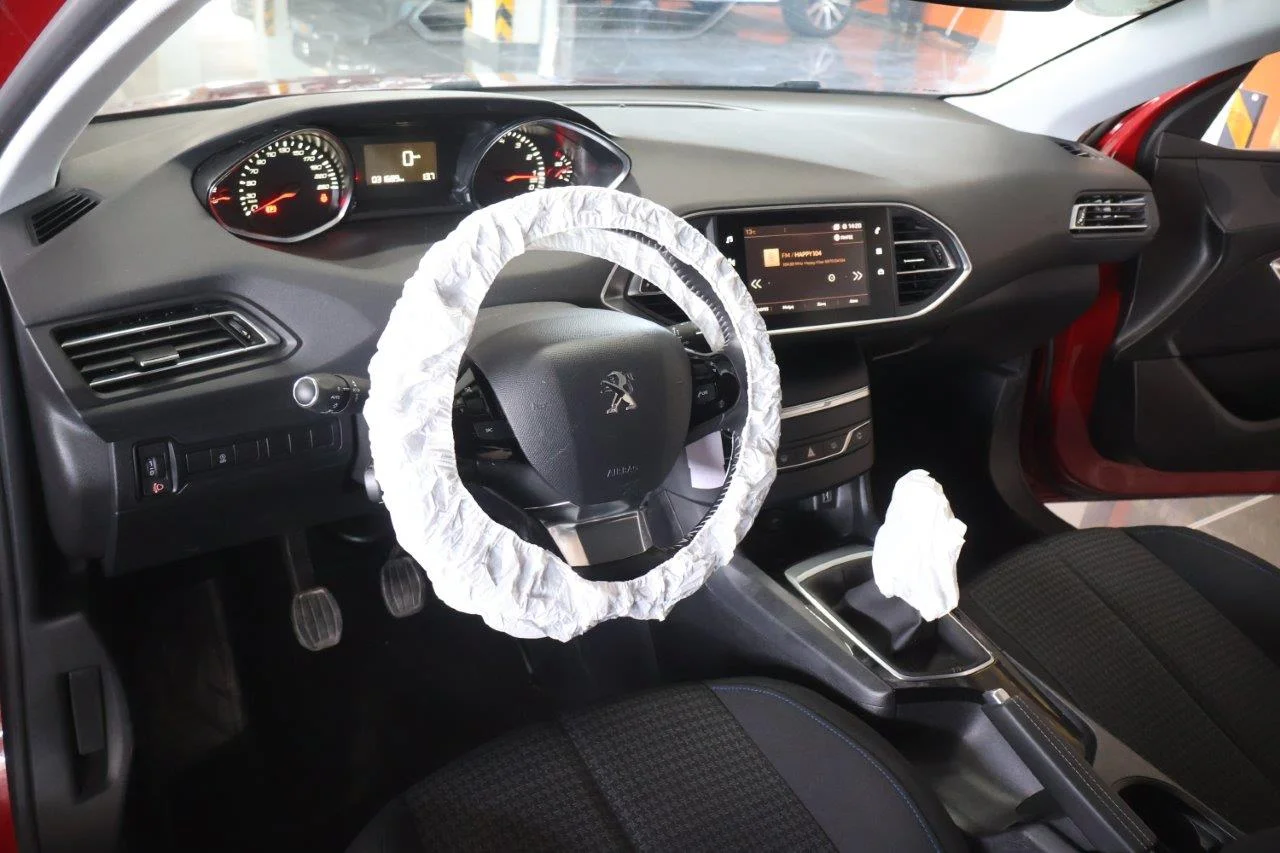 Peugeot 308 - View model 36