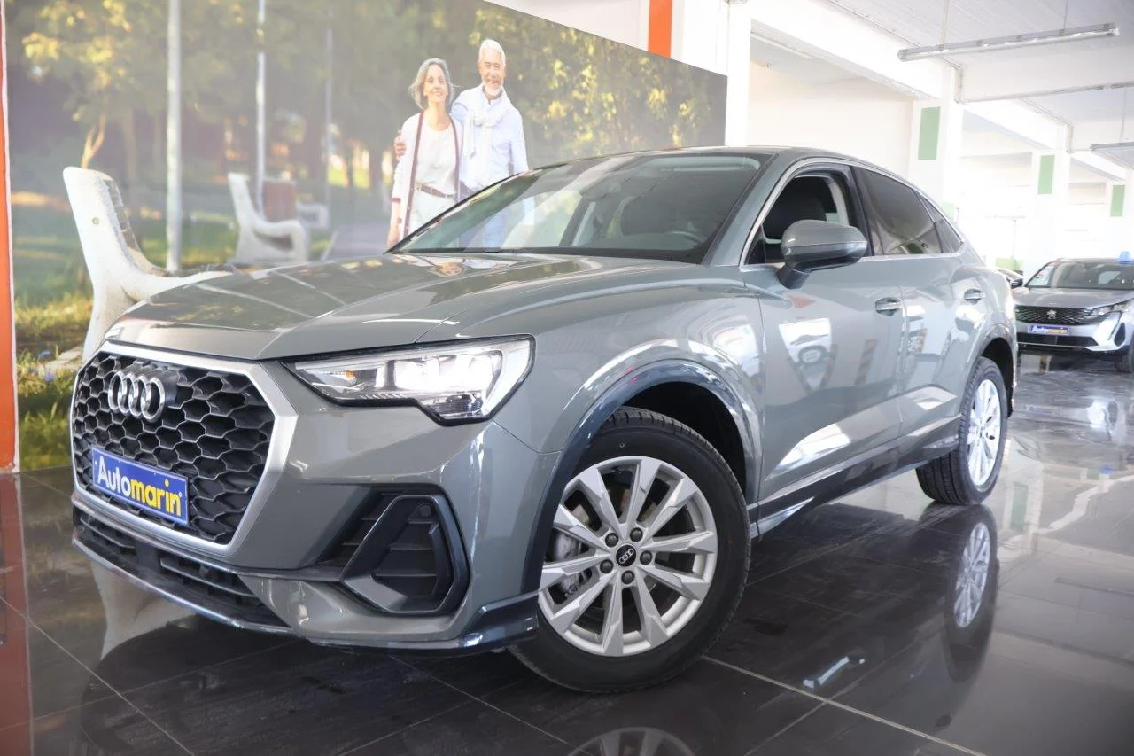 View 1 - Audi Q3 - 2021