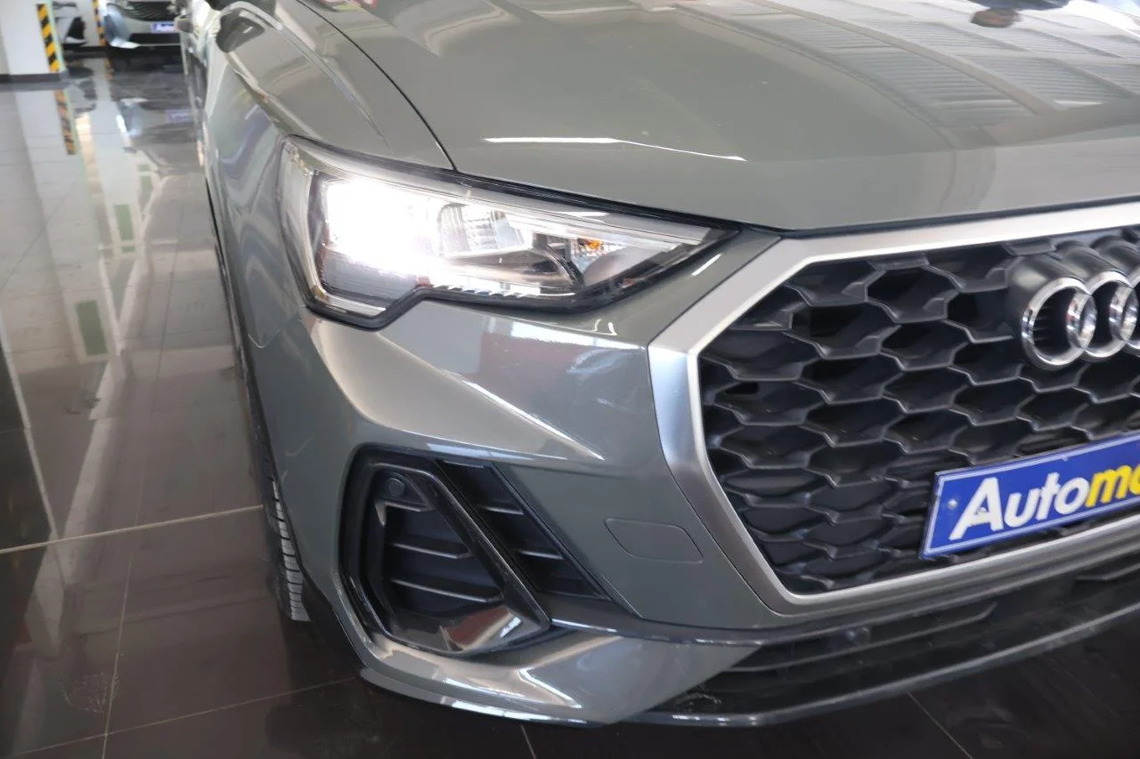 Audi Q3 - View model 18